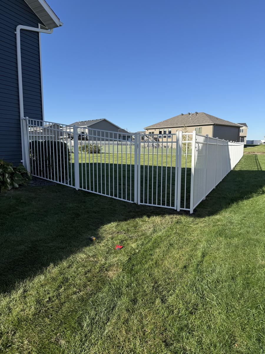 Aluminum fence by Wetzel Fence